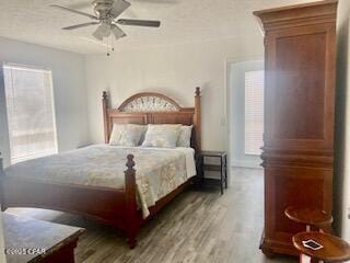 Building Photo - 5604 Beach Dr