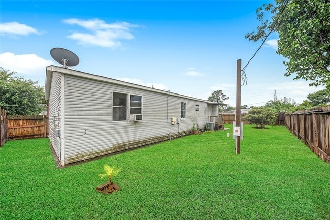 Building Photo - 2522 Joseph Pine Ln