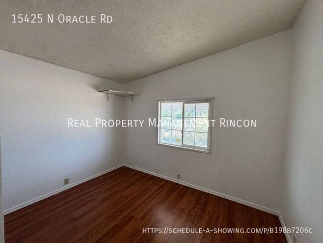 Building Photo - 15425 N Oracle Rd