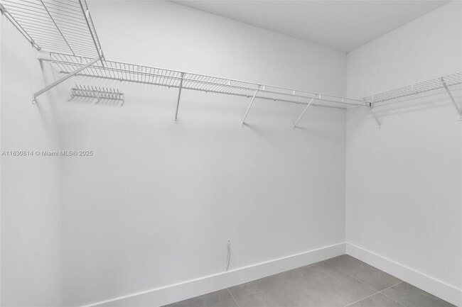 Building Photo - 5212 NW 112th Ct