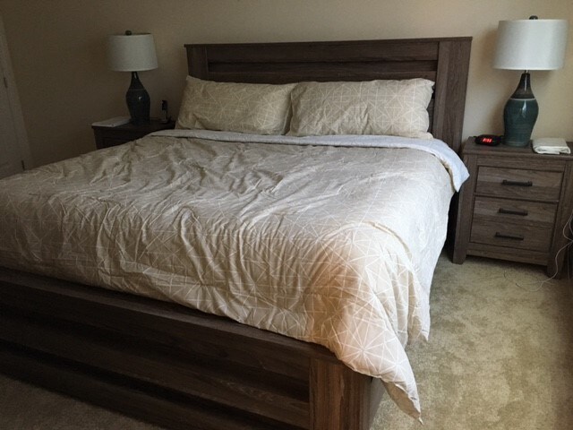 Building Photo - 1438 Chelsea Dr