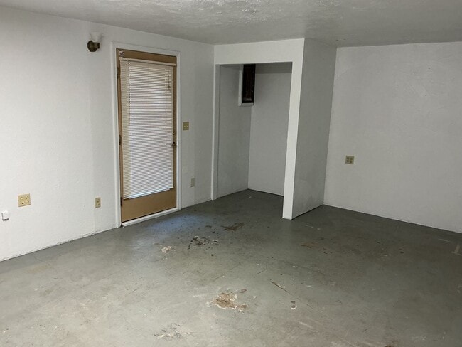 Building Photo - 155 Blanchard Lake Rd