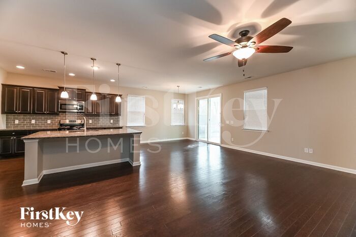 Building Photo - 203 Sabal Palmetto Ct