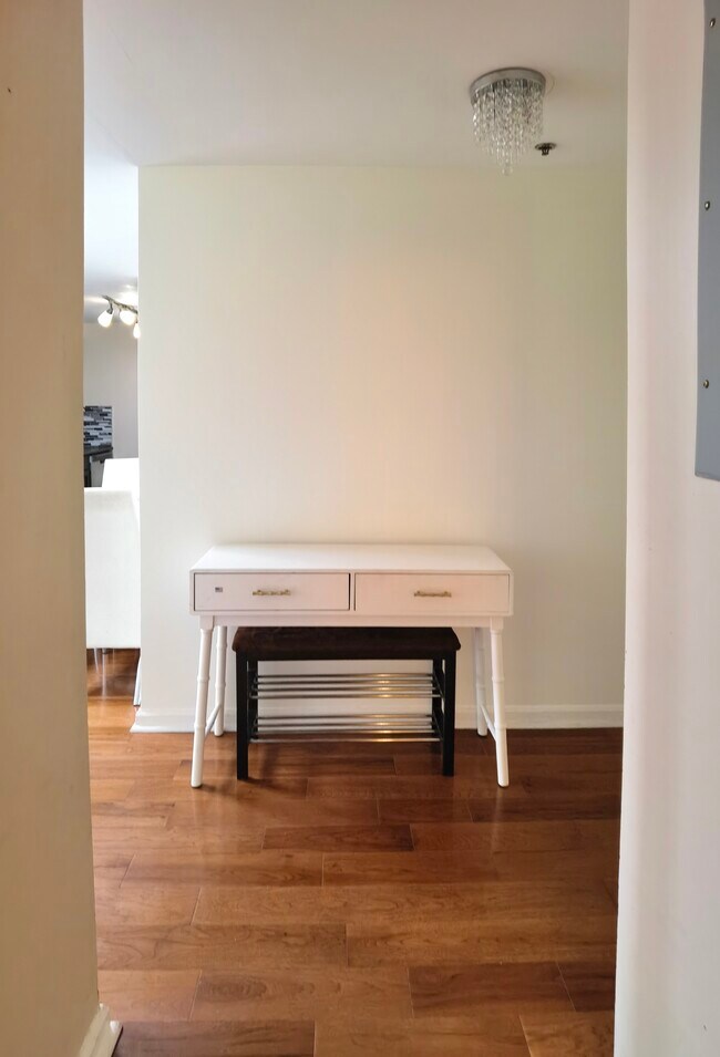 Building Photo - 1 2ND St