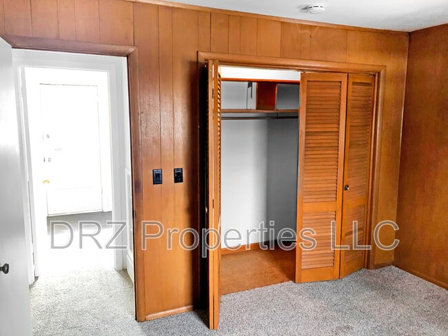 Building Photo - 1942 Richmond St NW