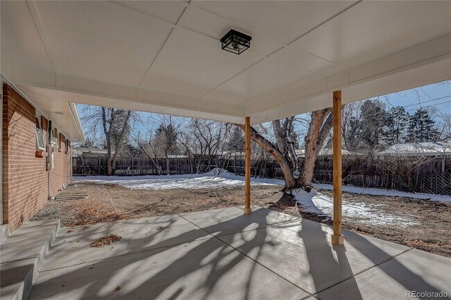 Building Photo - 3273 S Florence Ct