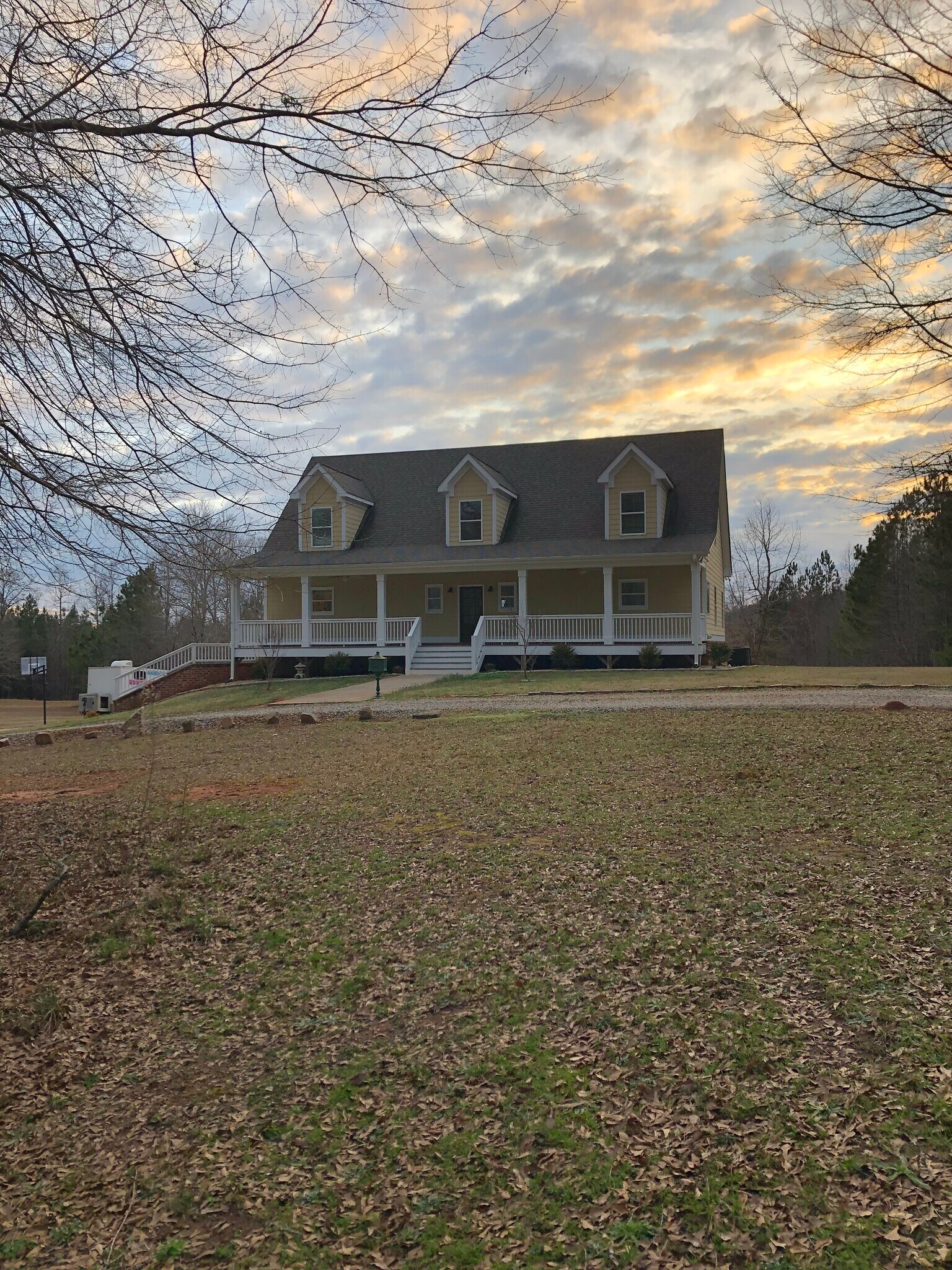 Building Photo - 2850 Salem Rd