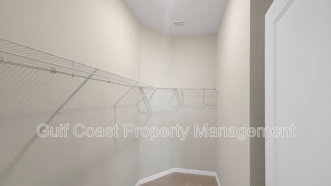 Building Photo - 590 157th Ct E