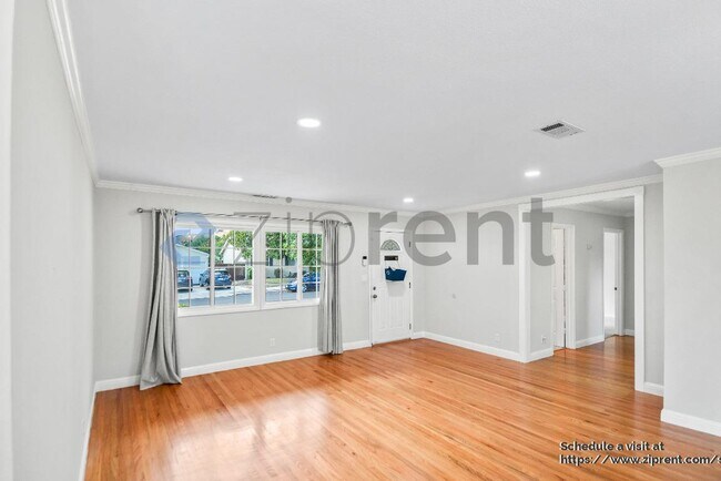 Building Photo - 8367 Cavalier Ln