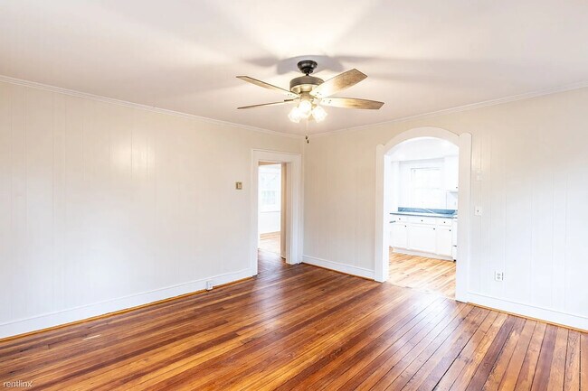 Building Photo - 7889 Blenheim Rd
