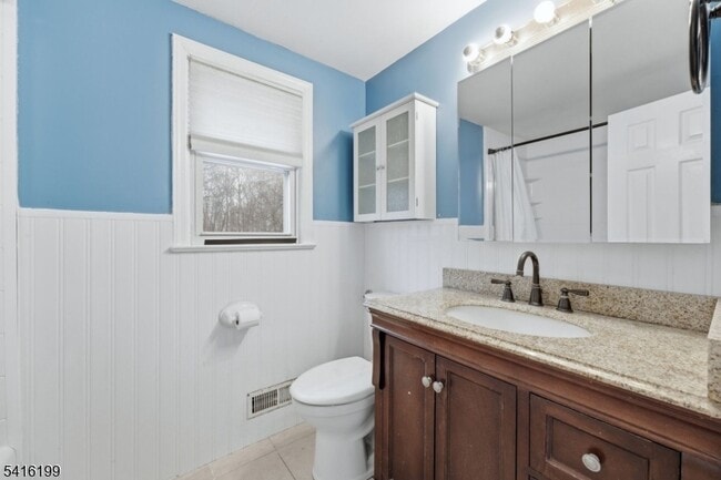 Building Photo - 30 Arden Rd