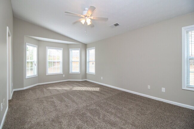 Building Photo - 3268 Tuggle Ives Dr NE