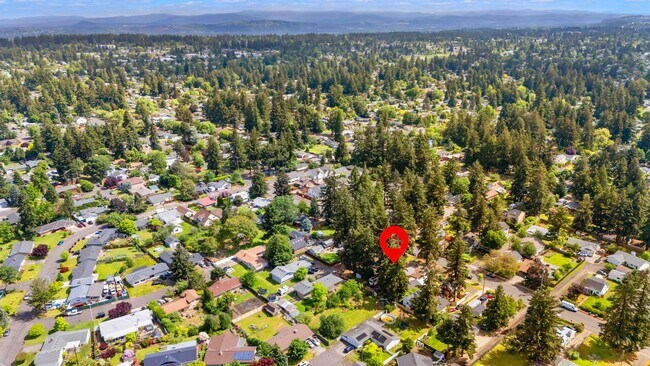 Building Photo - 2237 SE 139th Ave