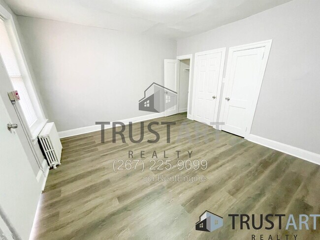Building Photo - 2321 N 25th St