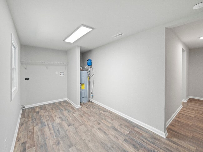 Building Photo - 128 Sunset Ln