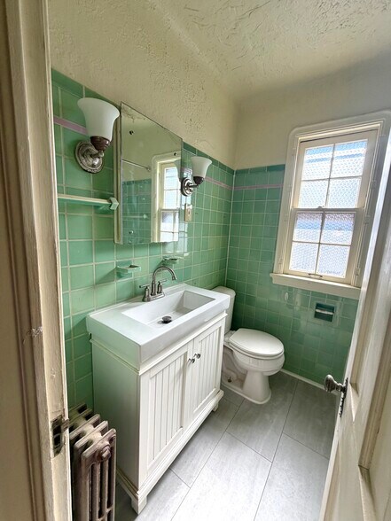 Building Photo - 19614 Winslow Rd