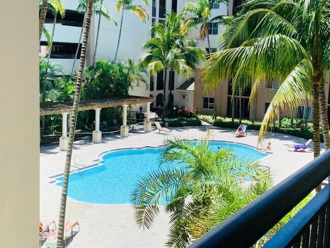 Building Photo - 1690 Renaissance Commons Blvd