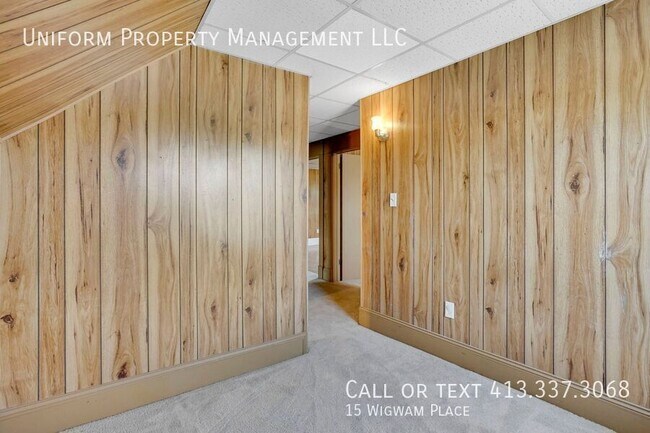 Building Photo - 15 Wigwam Pl
