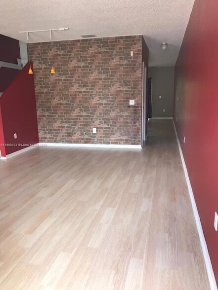 Building Photo - 2239 SE 25th Ave