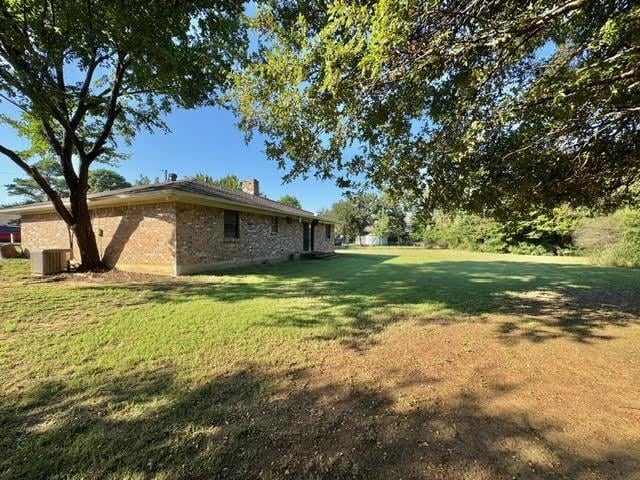 Building Photo - 324 Oakwood Cir