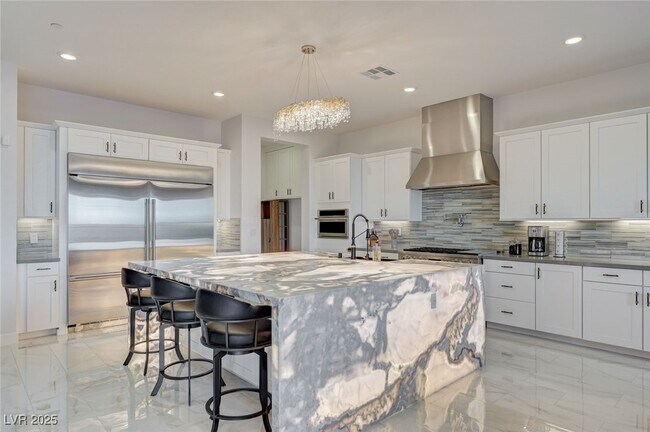 Building Photo - 510 Duvet Ct