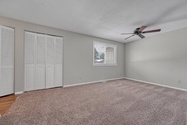 Building Photo - $2,535.95  - $300 OFF First Month's Rent - 4 Bedrooms, 2.5 Bathrooms, Single Family Home in Auror...