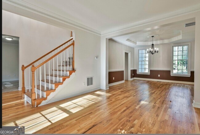Building Photo - 1202 Loxley Cir