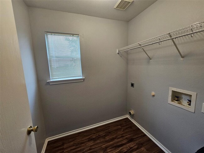 Building Photo - 149 Buttercup Way