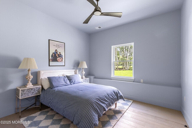 Building Photo - 1406 Transit Ave