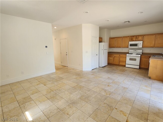 Building Photo - 10544 Blanca Peak Ave