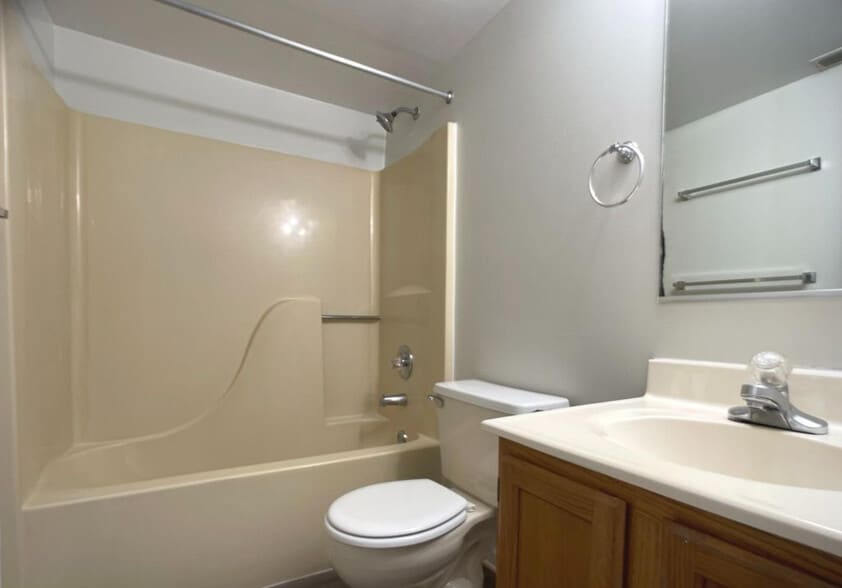 Building Photo - 8729 36th Ave