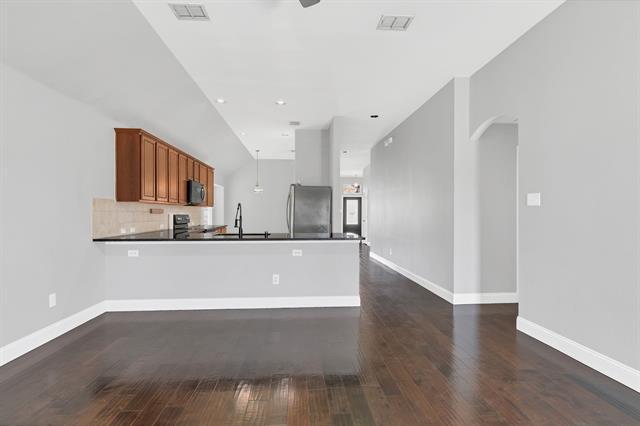 Building Photo - 5744 Moon Flower Ct