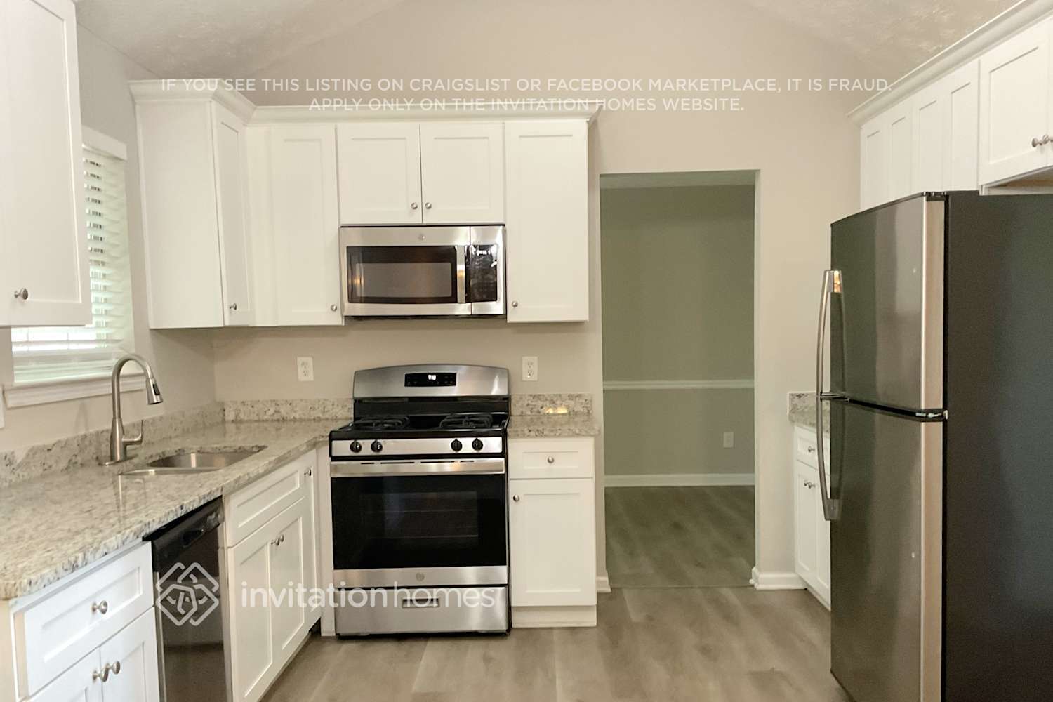 Building Photo - 3261 Sugar Creek Falls Ave SE