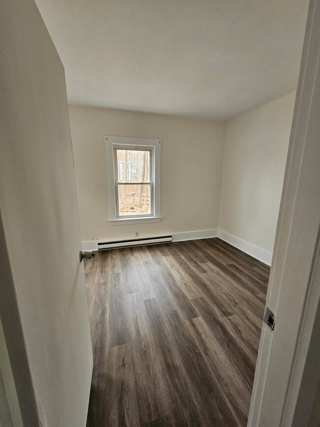 Building Photo - 47 Highland St