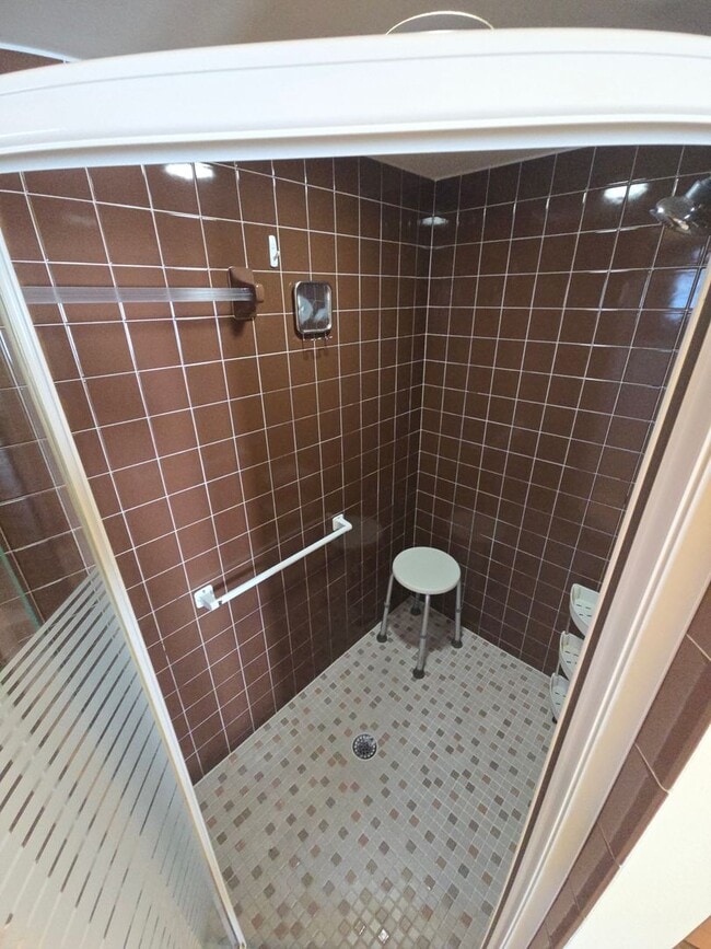 Building Photo - Charming 2 Bed 2 Bath in Holiday, Fl