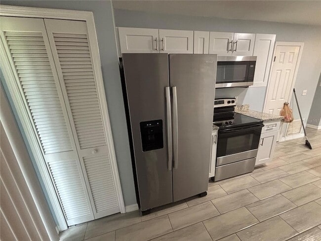 Building Photo - 151 Stefanik Rd