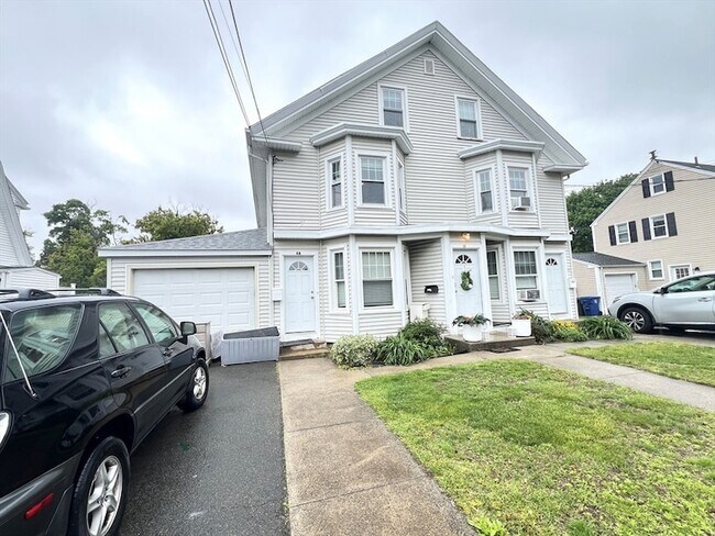 Building Photo - 48 Conant St