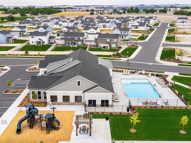 Building Photo - 9446 W Hiden Stream St