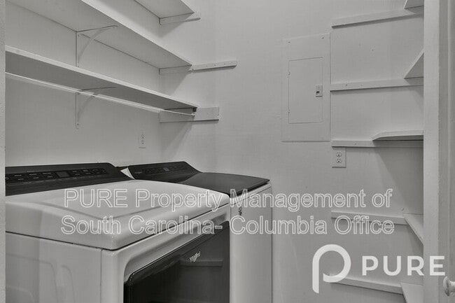 Building Photo - 207 Weddell St
