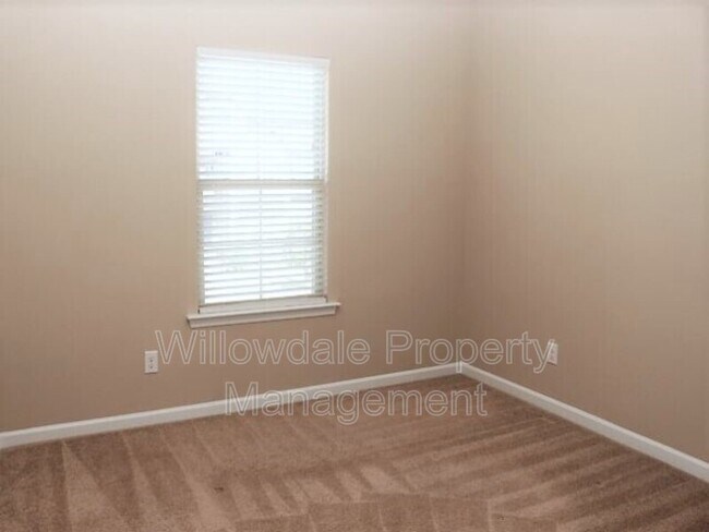 Building Photo - 2432 Lambton Wood Dr