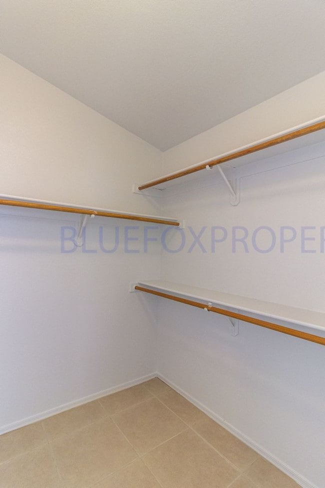 Building Photo - 7845 S Kilbrennan Way