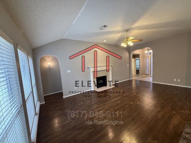 Building Photo - 6105 Comfort Dr