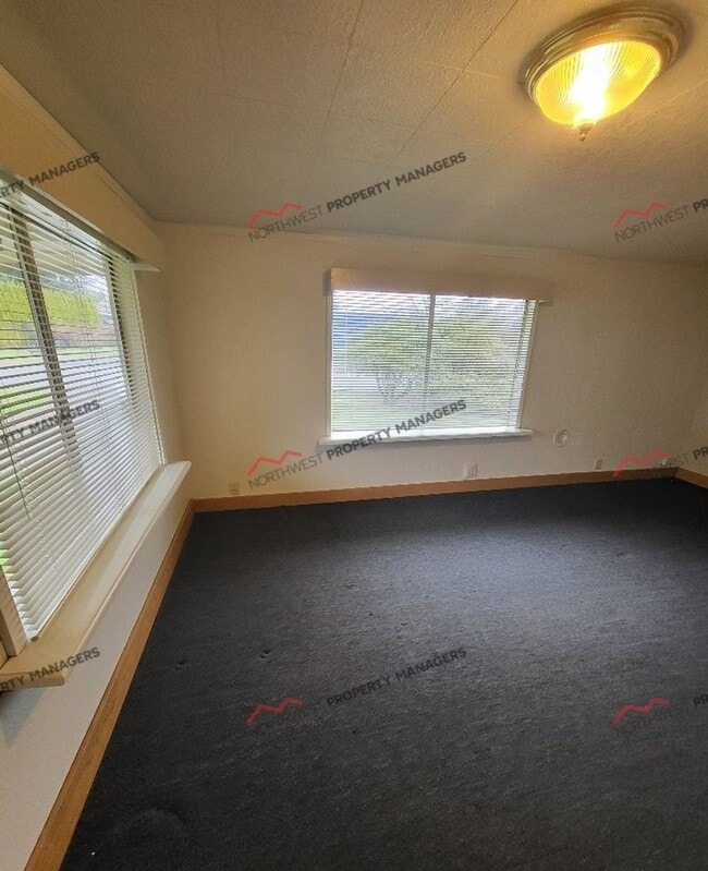 Building Photo - STATUS: *RENTED* | R36B | $925