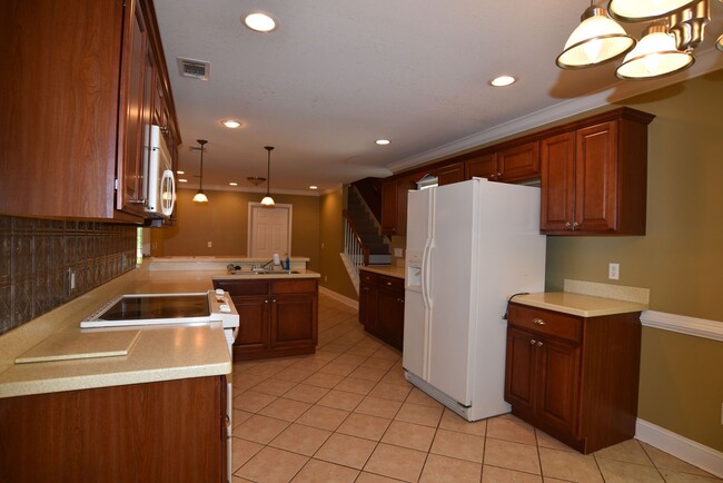 Building Photo - 774 Seascape Rd
