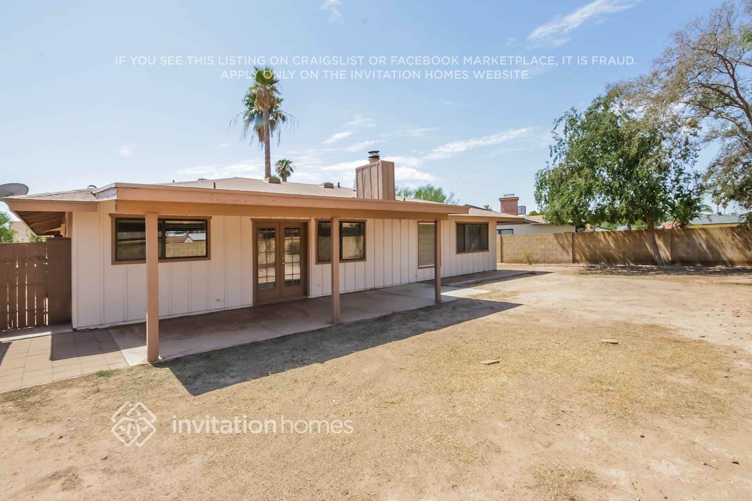 Building Photo - 1254 E Indigo St