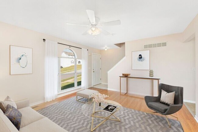 Primary Photo - Renovated Spacious Townhomes
