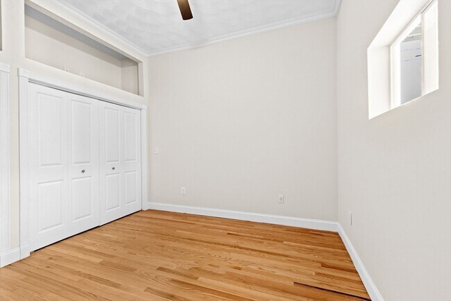 Building Photo - 178 Webster St