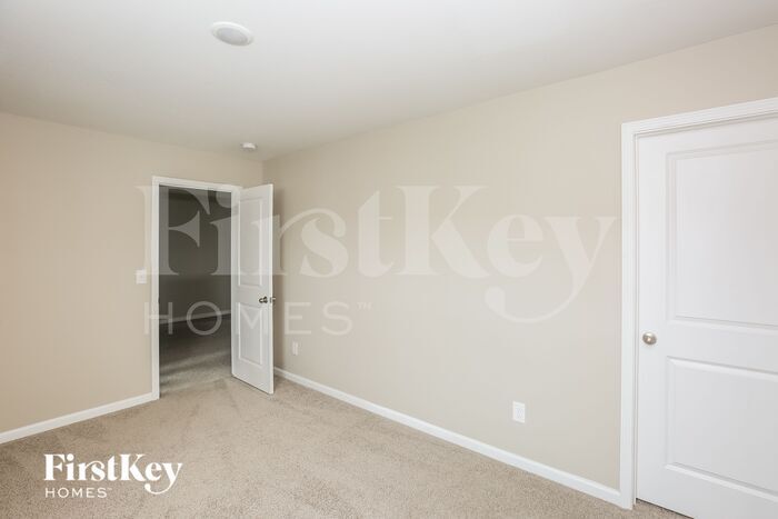 Building Photo - 10721 Rivergate Dr NW