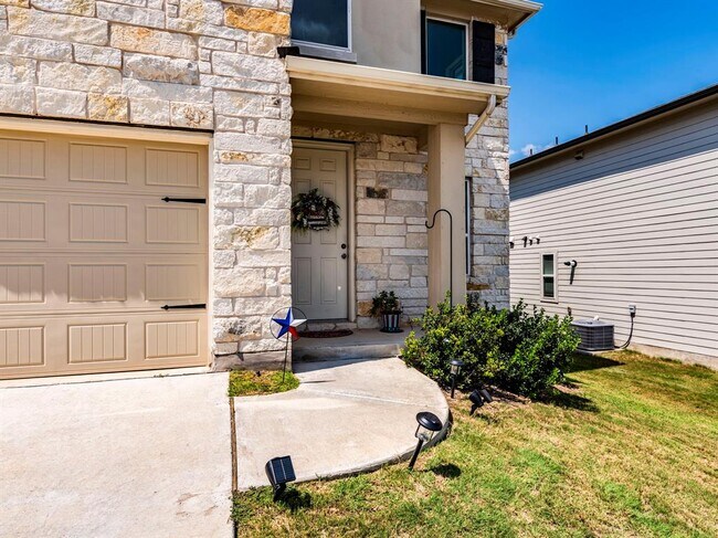 Building Photo - 142 Mount Locke Rd