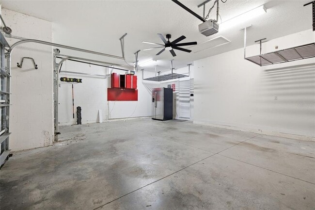 Building Photo - 15020 Trinity Fall Way